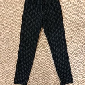 Old Navy Pants - Old Navy Pixie cigarette diamond print pants Old Navy Pants - Old Navy Pixie cigarette diamond print pants